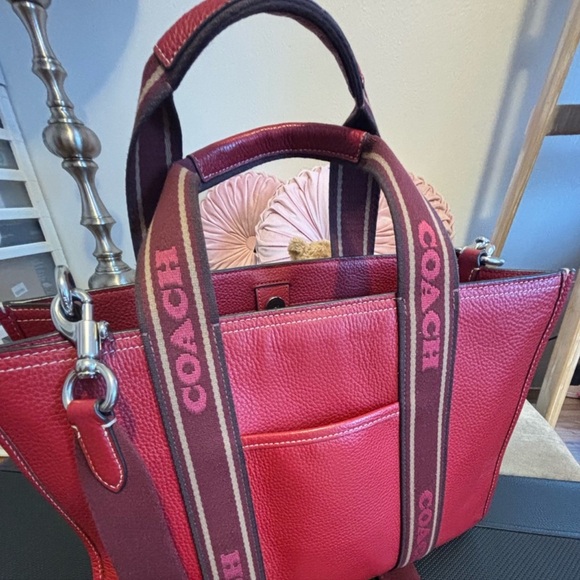 Coach Red Smith Tote Bag - Picture 3 of 13